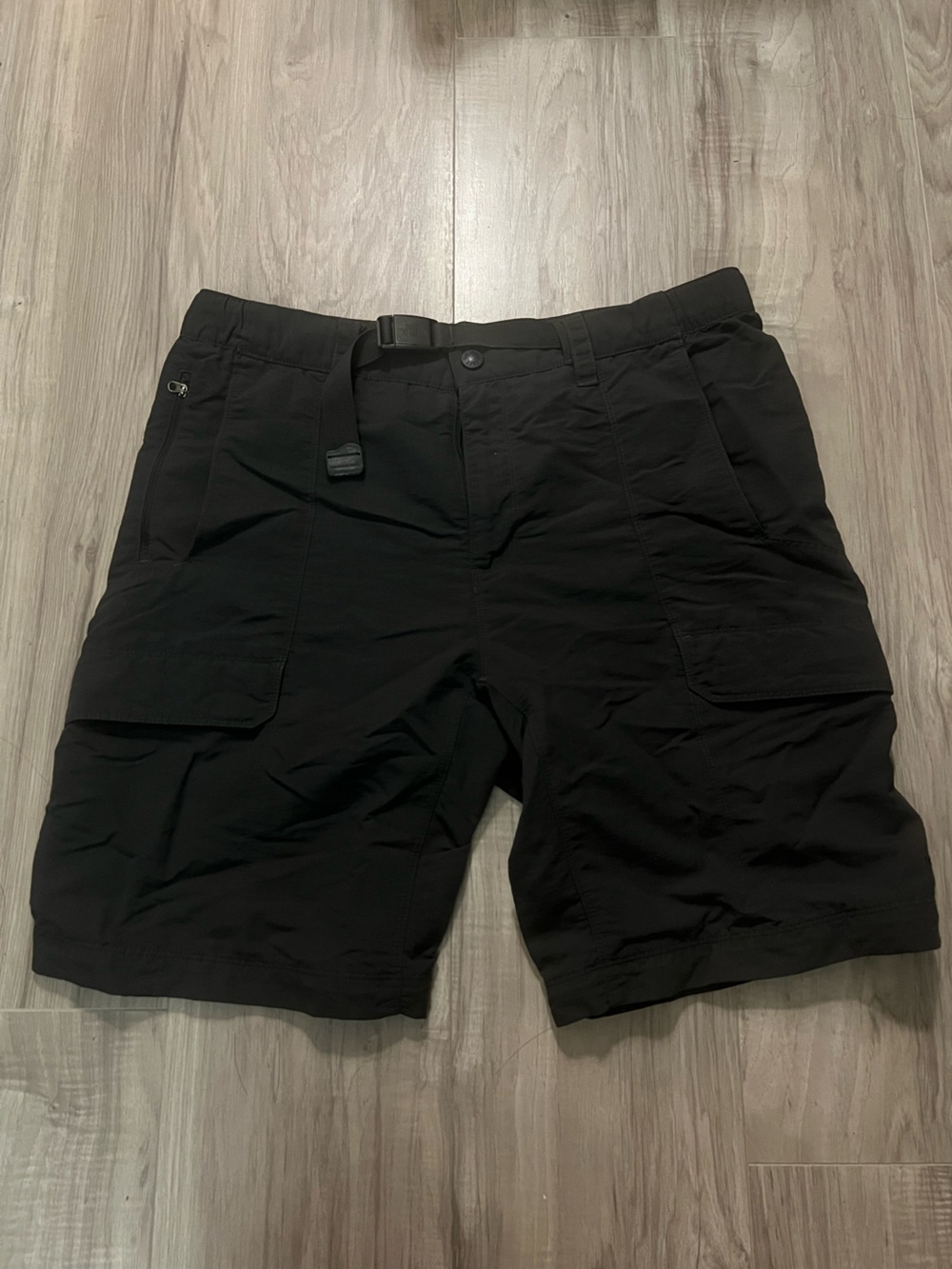 North face Men's Black Utility Cargo Shorts